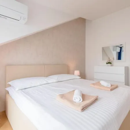Krilo Apartment Podstrana